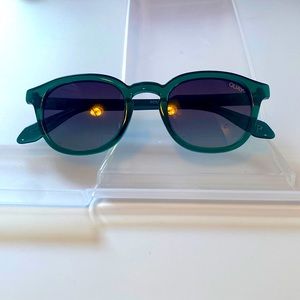 Great condition Quay sunglasses